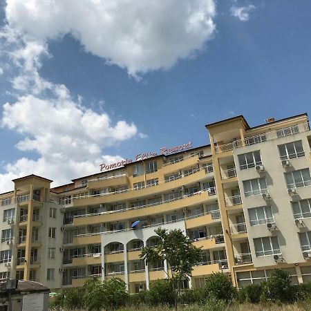 Elite Apartment Pomorie Eksteriør billede